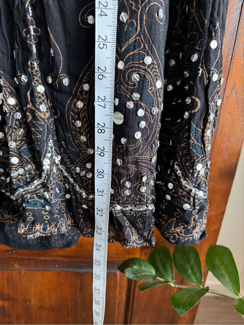 Dress Barn Black Sequin Embroidered Midi Boho Skirt Size 18/20